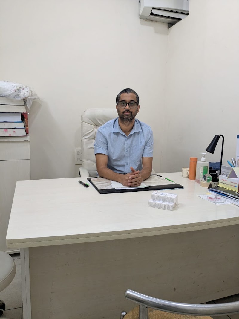 Dr.Akshat Tamta (MBBS, MD, DVL) #DrSkin Cliniq - Dr.Akshat Tamta (MBBS, MD, DVL) #DrSkin Cliniq Mattrix Hospital & Accident Care Pvt. Ltd, Kaladhungi Rd, near Bypass Road, Bank Colony, Tiraha, Lal danth, Haldwani, Uttarakhand 263139, India