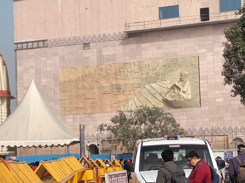 Varanasi Junction - Varanasi Junction, 8XGP+HHW, Varanasi Railway Sta Rd, Railwayganj Colony, Varanasi, Uttar Pradesh 221002, India