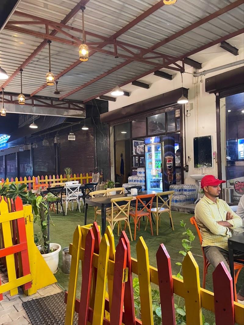 Gajab da Dhaba - Gajab da Dhaba Shop 3-4, opposite power house, near by Tapasya Grandwalk Mall, Sector 70, Gurugram, Haryana 122001, India
