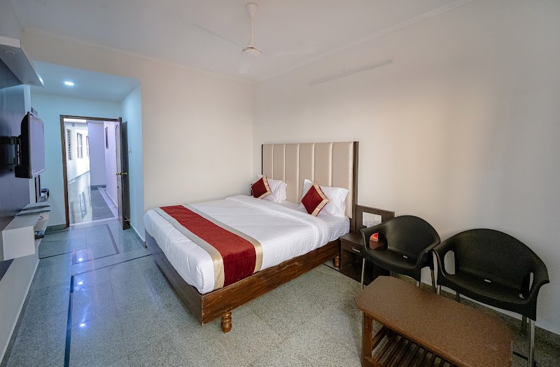 Hotel Durga International - Hotel Durga International, Bus Stand, near Udupi, Thenkpete, Maruthi Veethika, Udupi, Karnataka 576101, India