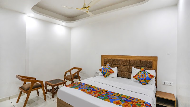 FabHotel Well Stay - Hotel in Sector 71, Noida - FabHotel Well Stay - Hotel in Sector 71, Noida SU-06, Block D, Sector 71, Noida, Uttar Pradesh 201316, India