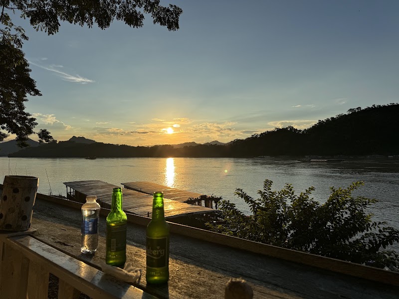 360 sunset - 360 sunset, Fountain - City Center, Luang Prabang 06000, Laos