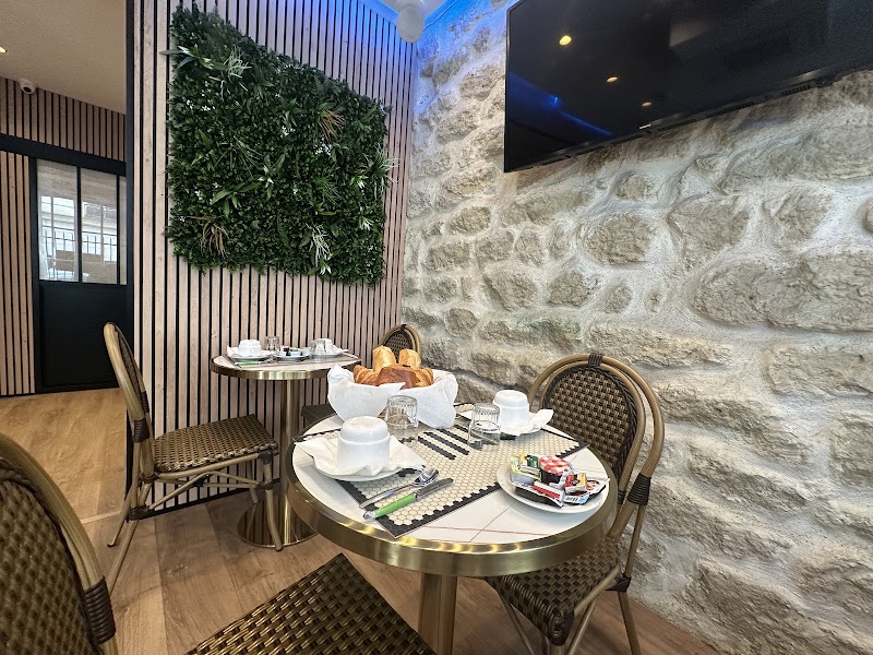 Hotel Nation Montmartre Paris - Hotel Nation Montmartre Paris 4 Rue Boissieu, 75018 Paris, France