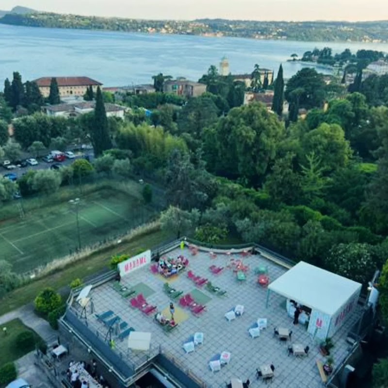 La Madame - La Madame Via Roma, 45, 25083 Gardone Riviera BS, Italy
