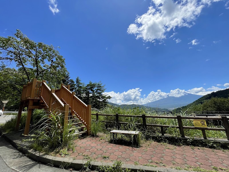 Fujimibashi Mount Fuji Viewing Platform - Fujimibashi Mount Fuji Viewing Platform, Japan, 〒401-0304 Yamanashi, Minamitsuru District, Fujikawaguchiko, Kawaguchi, 御坂みち