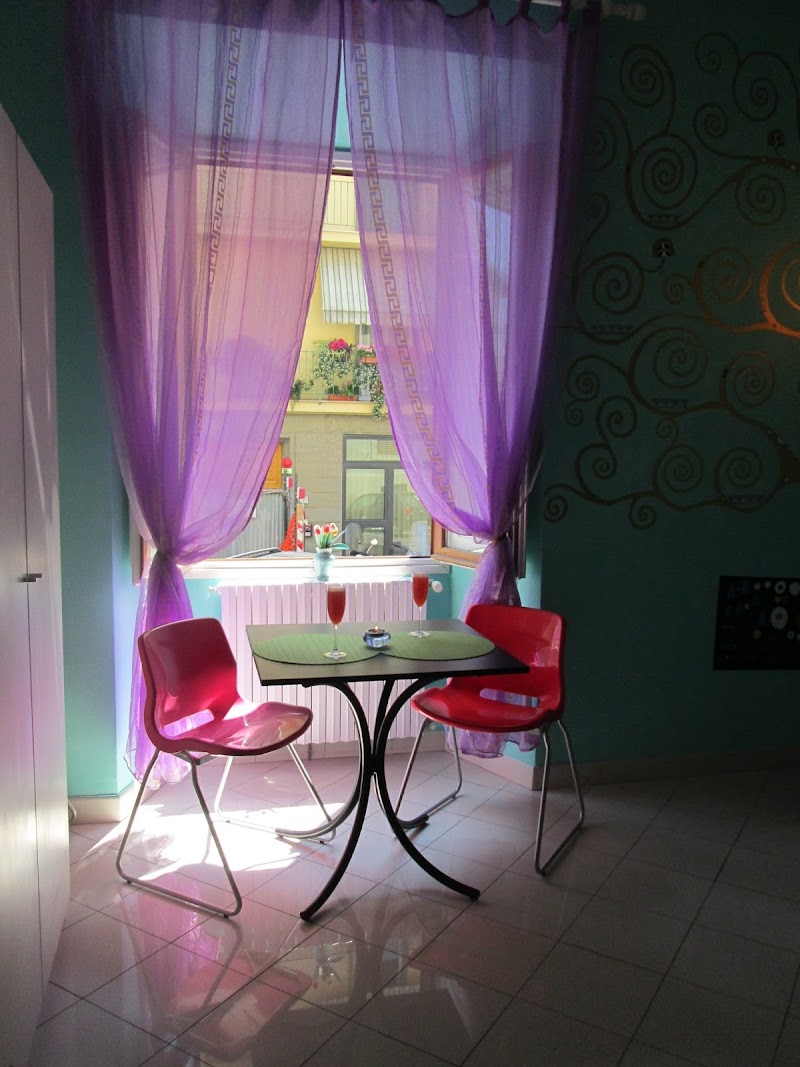 Bed and Breakfast Florence Agosti - Bed and Breakfast Florence Agosti, Via del Rosso Fiorentino, 2, 50142 Firenze FI, Italy