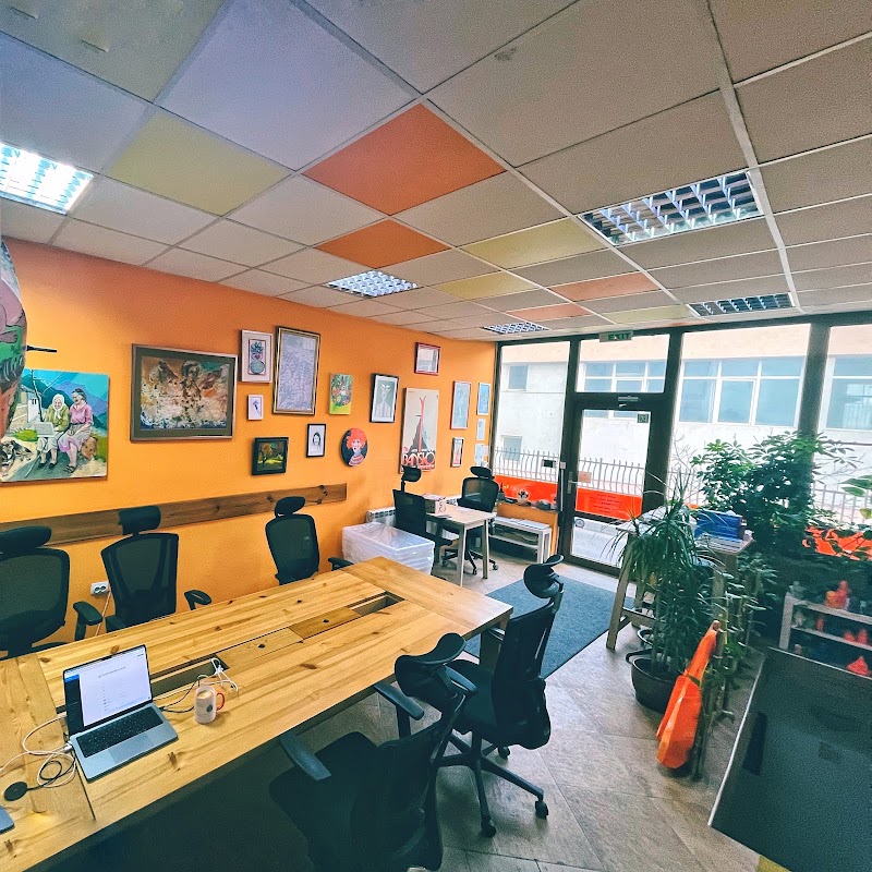Coworking Bansko - Coworking Bansko кв. Глазне, ul. "Kir Blago Todev" 1, 2770 Bansko, Bulgaria