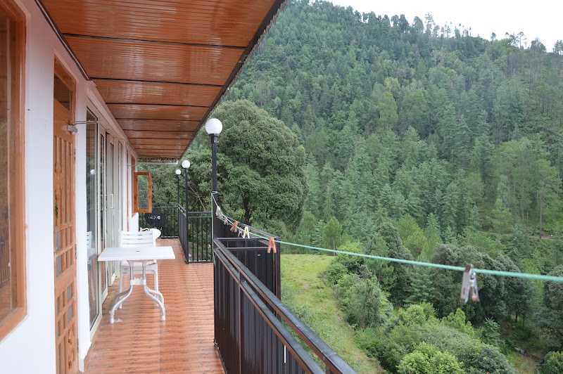 The banoak homestay - The banoak homestay 312, Kandi Seghar Rd, Himachal Pradesh 171007, India