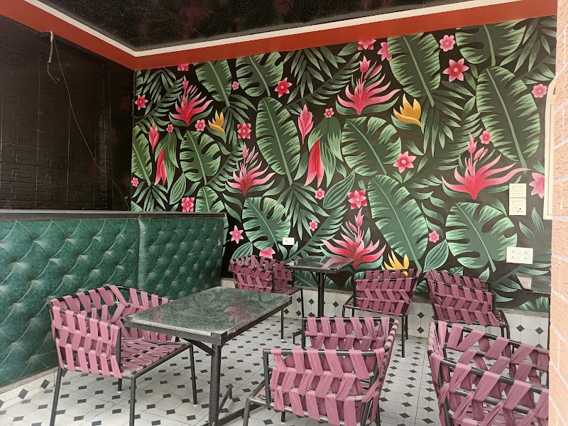 Maya Hotel & Restaurant - Maya Hotel & Restaurant, 18/184, Fatehabad Rd, Purani Mandi, Tajganj, Agra, Uttar Pradesh 282001, India