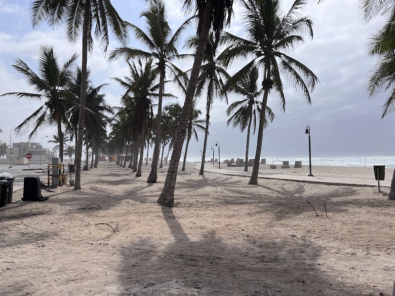 Dhareez beach