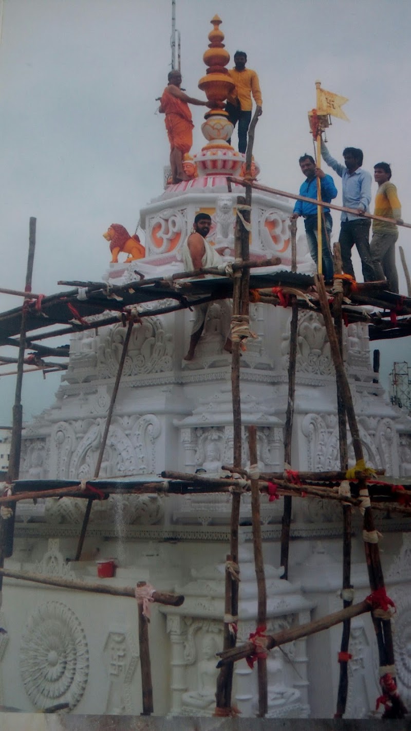 Shri 1008 Shantinath Digambar Jain Temple - Shri 1008 Shantinath Digambar Jain Temple Mondha Road, Jafar Gate, V8PP+G23, Shahgunj, Chhatrapati Sambhajinagar, Maharashtra 431001, India