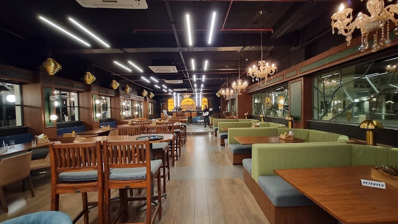 The Hyve Modern Bistro & Cocktail Bar
