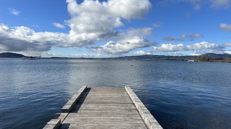 Rotorua Lakefront Boardwalk - Rotorua Lakefront Boardwalk Lakefront Drive, Ohinemutu, Rotorua 3010, New Zealand