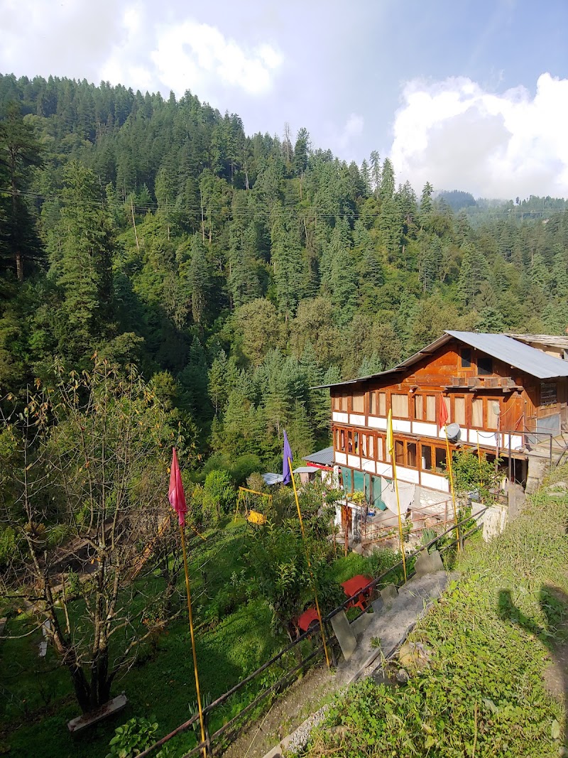 Shringi Vatika Home Stay Jibhi