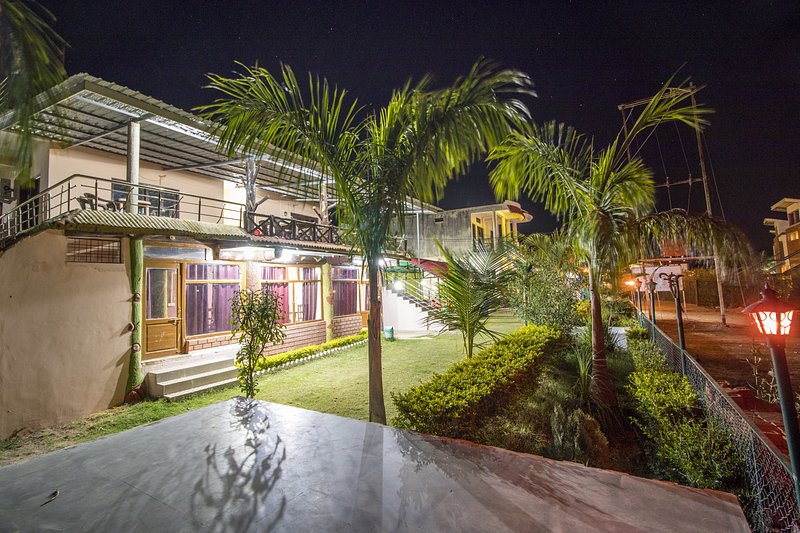 Sunshine lodge madhai