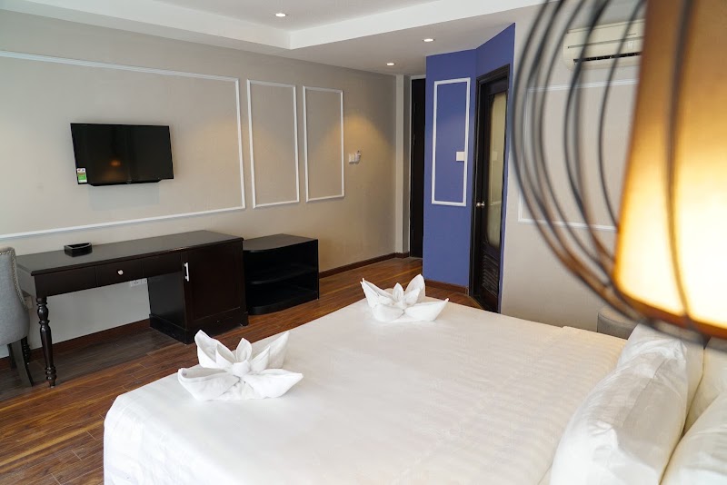 Hanoi La Castela Hotel - Hanoi La Castela Hotel, 29 P. Hàng Mành, Phố cổ Hà Nội, Hoàn Kiếm, Hà Nội 100000, Vietnam