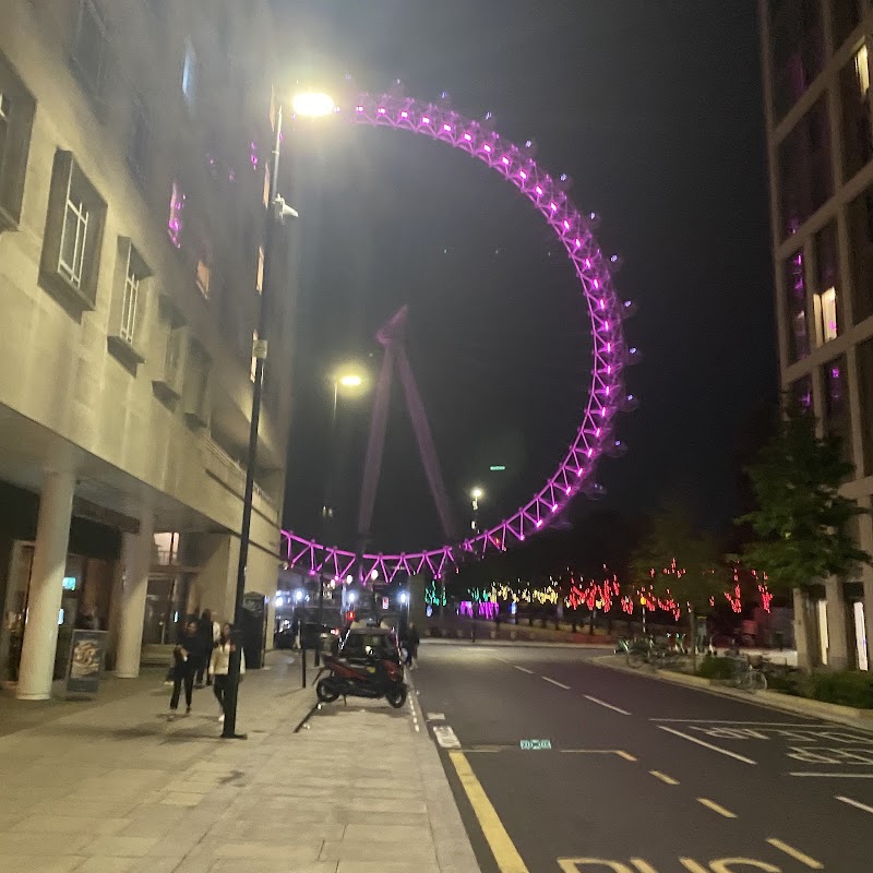 County Hall Apartments - County Hall Apartments, 5 Chicheley St, London SE1 7PJ, UK