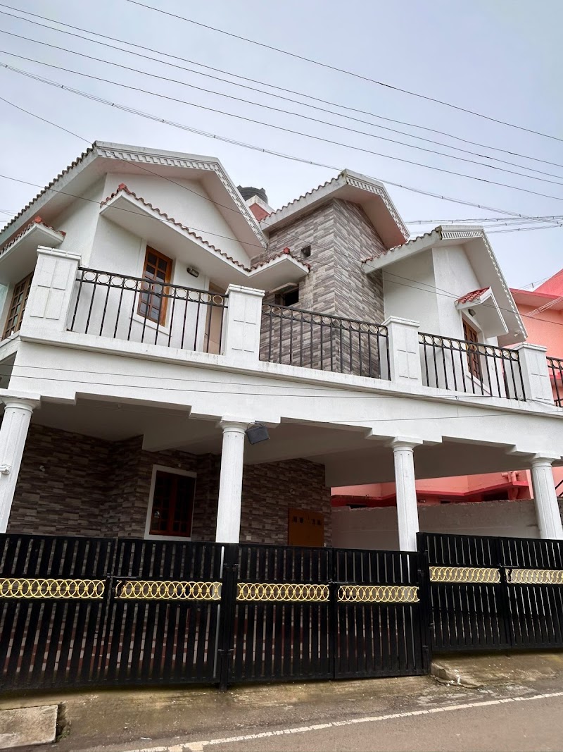 Shivv's Leisure Villa,Rooms Ooty - Shivv's Leisure Villa,Rooms Ooty SAVOY HOTEL LINE, 148/E2, near Hotel Taj Savoy Hill Bunk, Ooty, Tamil Nadu 643001, India