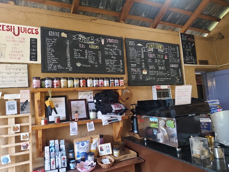 Silver Linings Cafe - Silver Linings Cafe Bir Colony Rd, Suja, Himachal Pradesh 176077, India