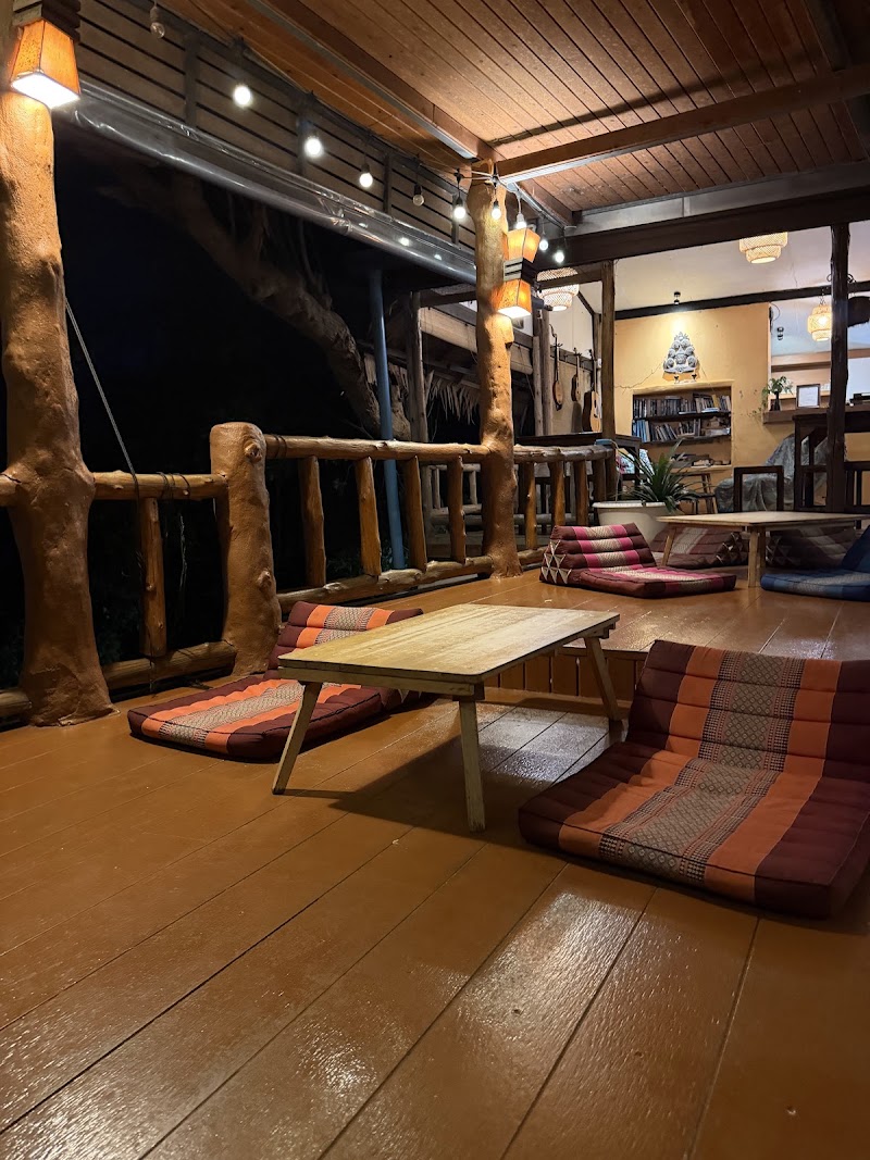 Tree House Cafe - Tree House Cafe, 52 1, Tambon Ko Tao, Amphoe Ko Pha-ngan, Chang Wat Surat Thani 84360, Thailand