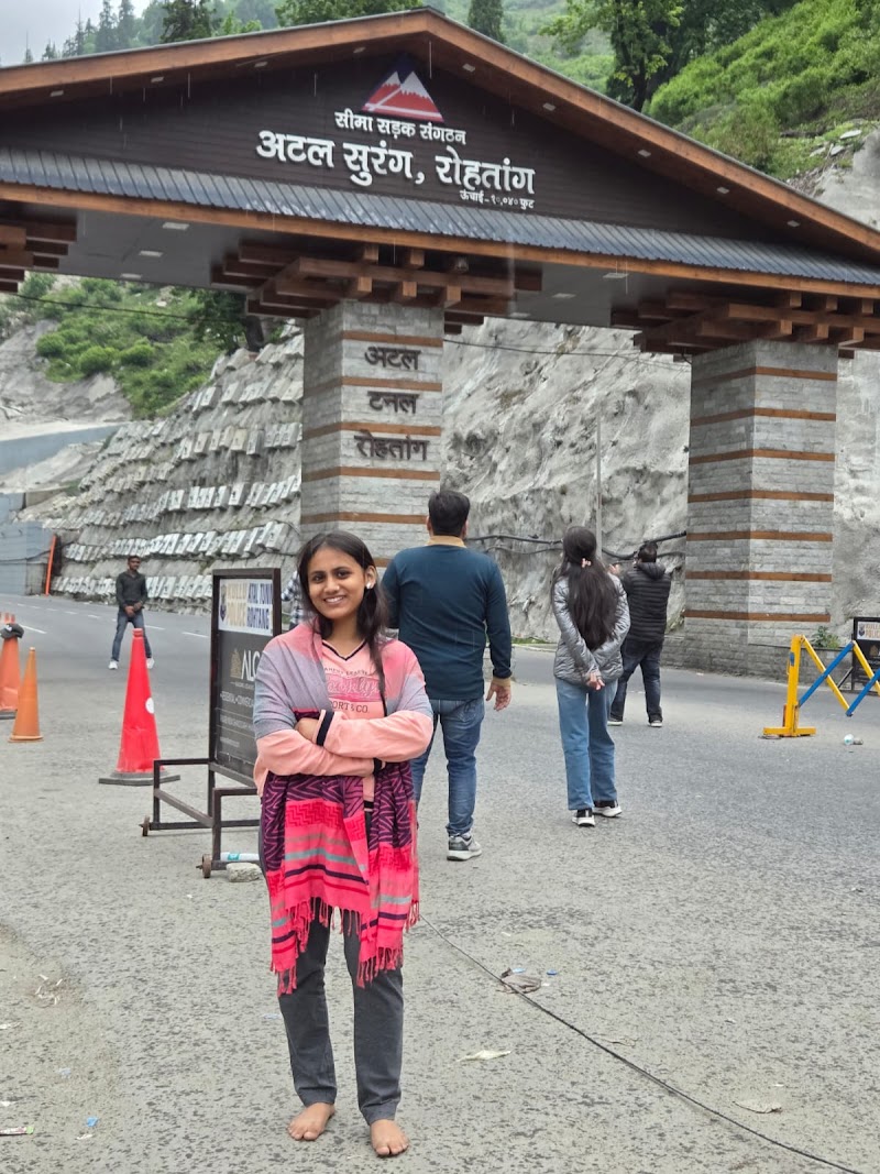 Raw Escapades - Camp Chandrataal - Raw Escapades - Camp Chandrataal, CJR5+88, Dhar Pallamo, Himachal Pradesh 175140, India