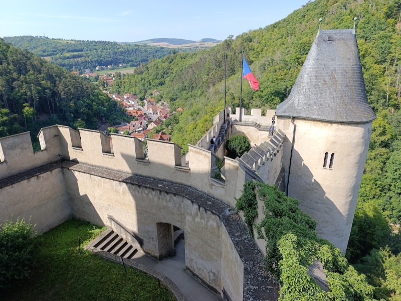 Karlštejn Castle - Karlštejn Castle Karlštejn 172, 267 18 Karlštejn, Czechia