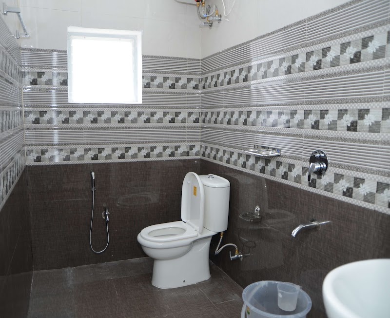 Modern Villa - Modern Villa near Bank of India Holiday Home, Davisdale, Bombay Castle, Ooty, Tamil Nadu 643001, India