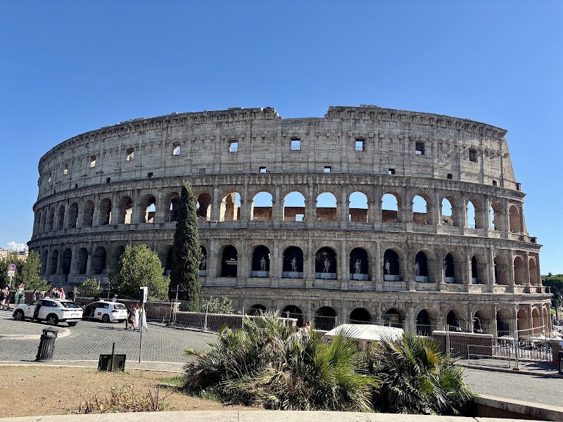 Gallo Tour | Golf Cart Tour in Rome - Gallo Tour | Golf Cart Tour in Rome, Lungotevere Prati, 21a, 00193 Roma RM, Italy