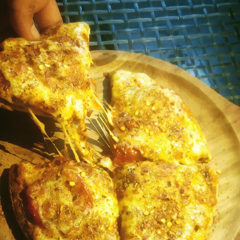 MJ Cafe & Restaurant - MJ Cafe & Restaurant Manak Chowk Rd, behind discovery guest house, near suraj haveli, suttarkhana, Jodhpur, Rajasthan 342001, India