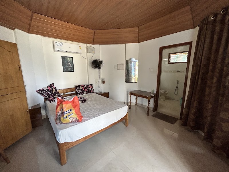 Woodhouse Beach Resort - Woodhouse Beach Resort Thiruvambadi Northcliff, Black Beach, Varkala, Kerala 695141, India