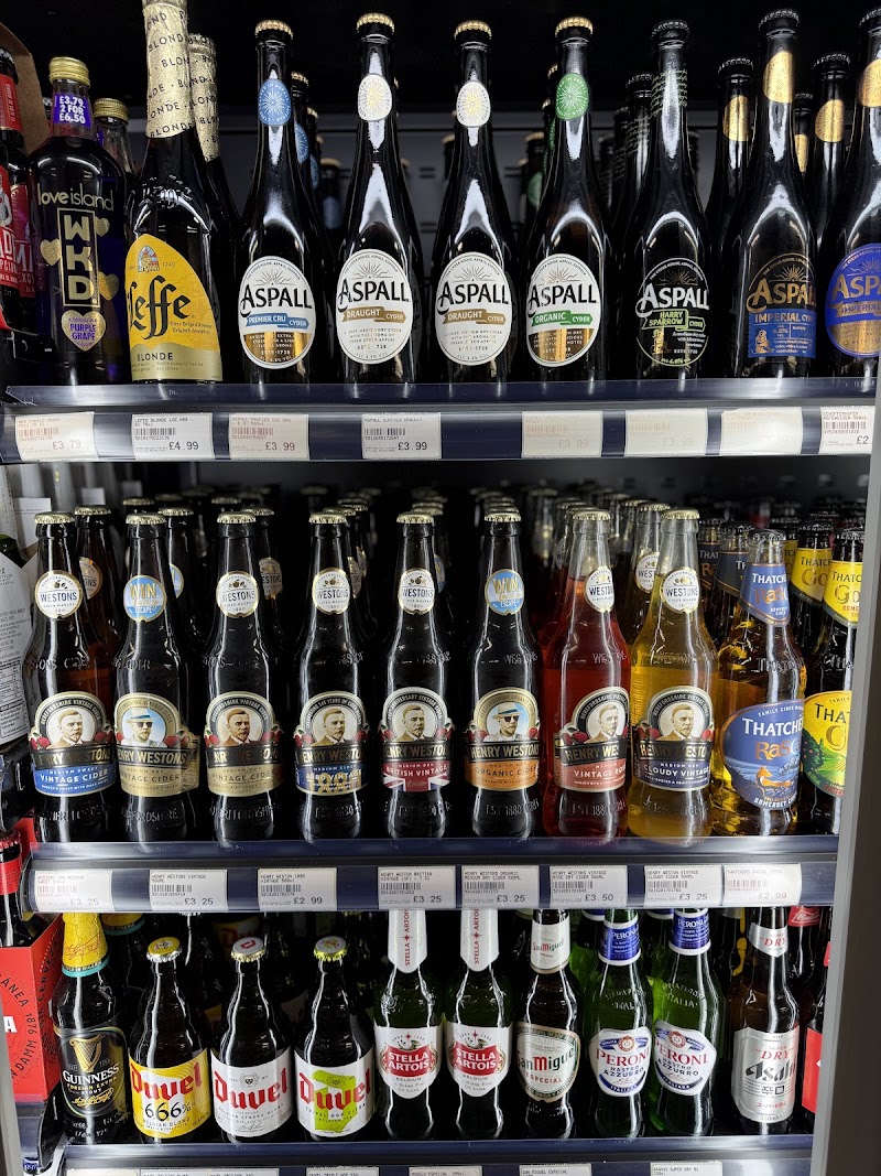 NISA LOCAL - Barry's Food Store - NISA LOCAL - Barry's Food Store, 42 Barry Rd, London SE22 0HU, UK