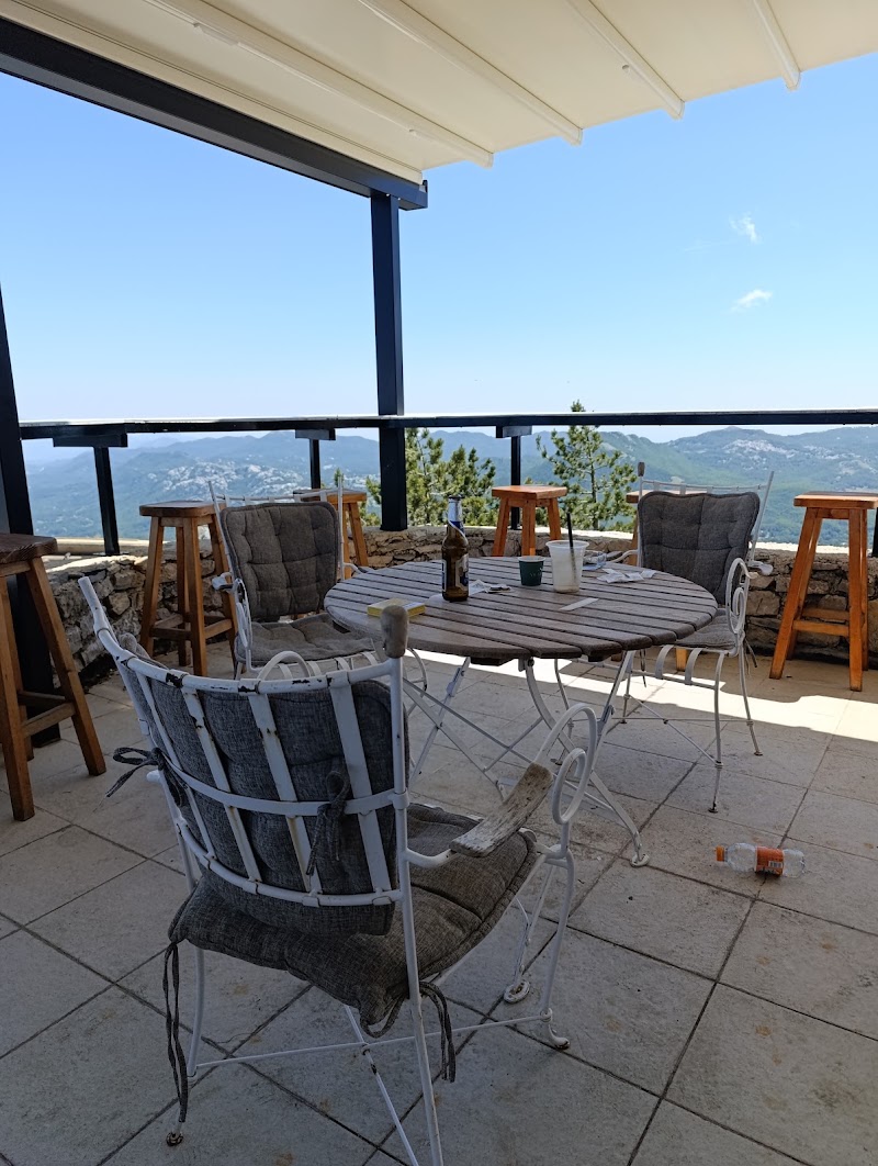 Vladika Restaurant