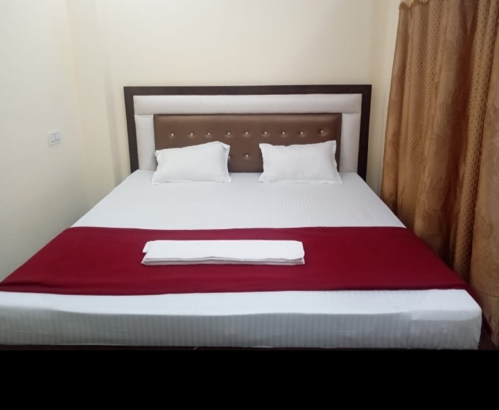 Tapovan Guest House - Tapovan Guest House 48JC+P93, Tapovan, Rishikesh, Uttarakhand 249192, India