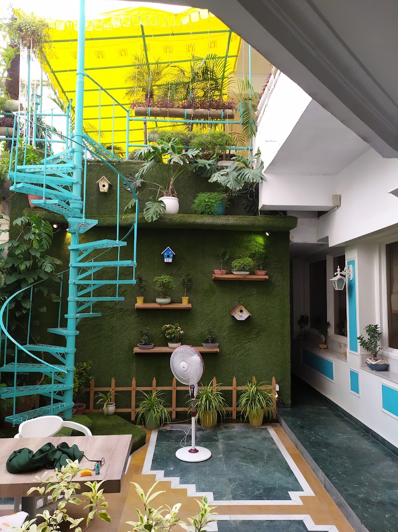 Eden - Cafe by Connoisseur - Eden - Cafe by Connoisseur 49A, Mahatma Gandhi Marg, katra, Prayagraj, Uttar Pradesh 211001, India