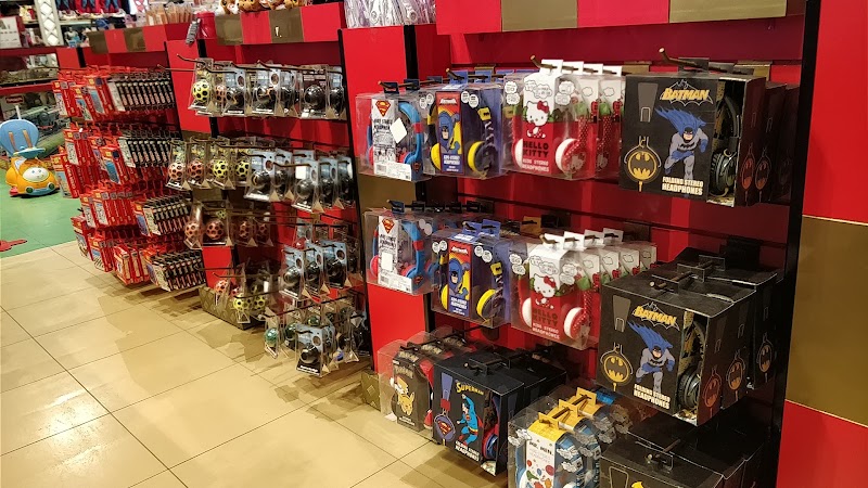 Hamleys- The finest toy shop in the world - Hamleys- The finest toy shop in the world, Shop No 31, LGF, Phoenix Market City, Whitefield Main Rd, opposite Krispy Kream, Devasandra Industrial Estate, Mahadevapura, Bengaluru, Karnataka 560048, India
