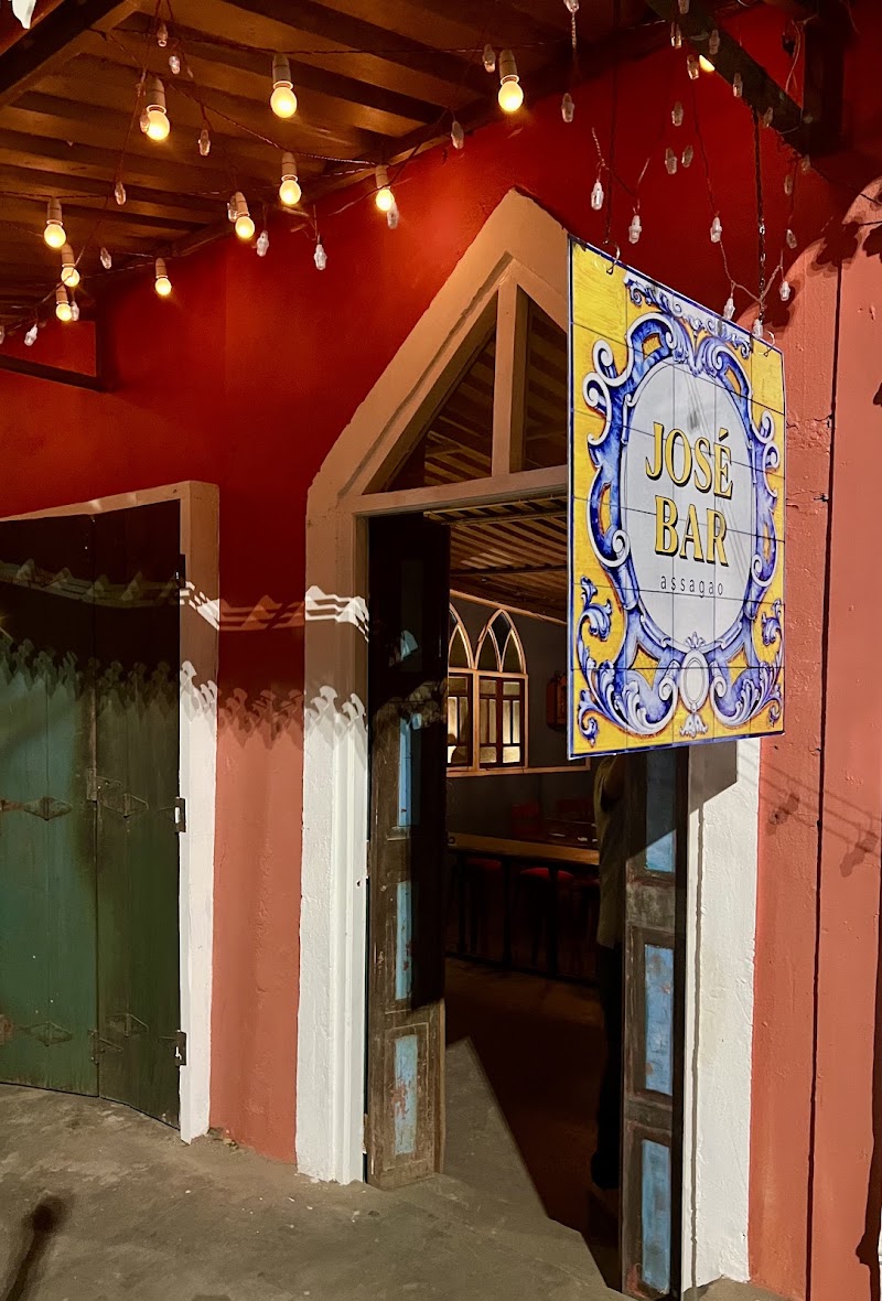 JOSÉ BAR