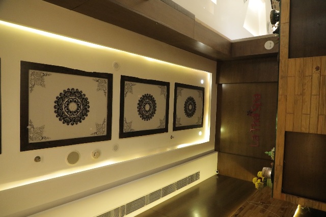 LA THAI SPA - LA THAI SPA, SECOND FLOOR SHOP NO.#218A, AMBHUJA MALL, Raipur, Chhattisgarh 492014, India