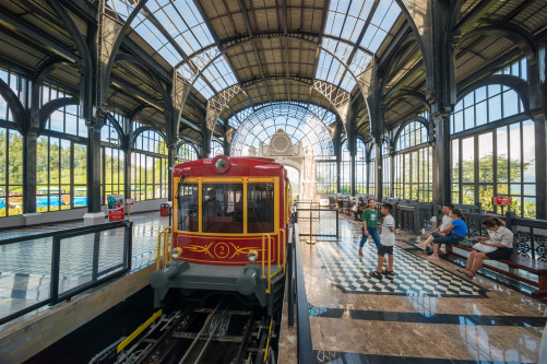 Cable Car Station – Sun World Fansipan Legend - Cable Car Station – Sun World Fansipan Legend 8RPF+QM, Nguyễn Chí Thanh, Sa Pa, Lào Cai, Vietnam
