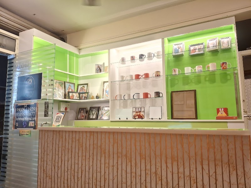 SHUTTER BUG STUDIO [SHUTTER BUG STUDIOZ] - SHUTTER BUG STUDIO [SHUTTER BUG STUDIOZ], Sri Sai Ram Nilaya, 263/1, Post, beside Apple multi-speciality clinic, Maruthi Nagar, Malleshpalya, New Thippasandra, Bengaluru, Karnataka 560075, India