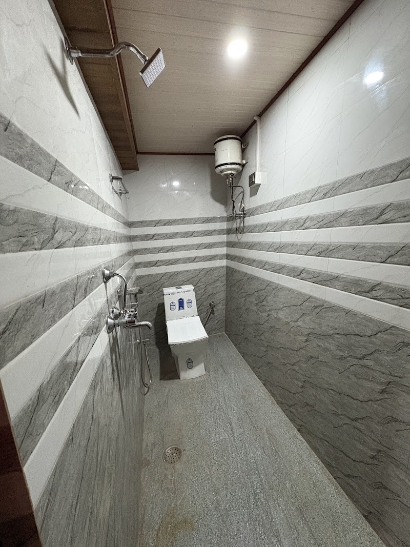 Bunk Stays Darjeeling - Bunk Stays Darjeeling Dr Zakir Hussain Rd, below SP bunglow, Chauk Bazaar, Darjeeling, West Bengal 734101, India