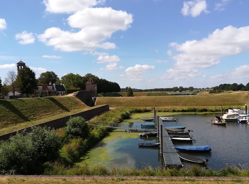 Fortified City of Heusden - Fortified City of Heusden, Stadshaven 4, 5256 BA Heusden, Netherlands
