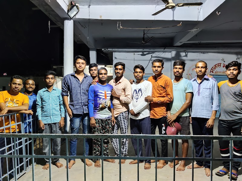 Patel Pan Center - Patel Pan Center, W3X3+968, Khamtarai-Nahanda Rd, near Indian Oil Petrol Pump, Nahanda, Chhattisgarh 491771, India
