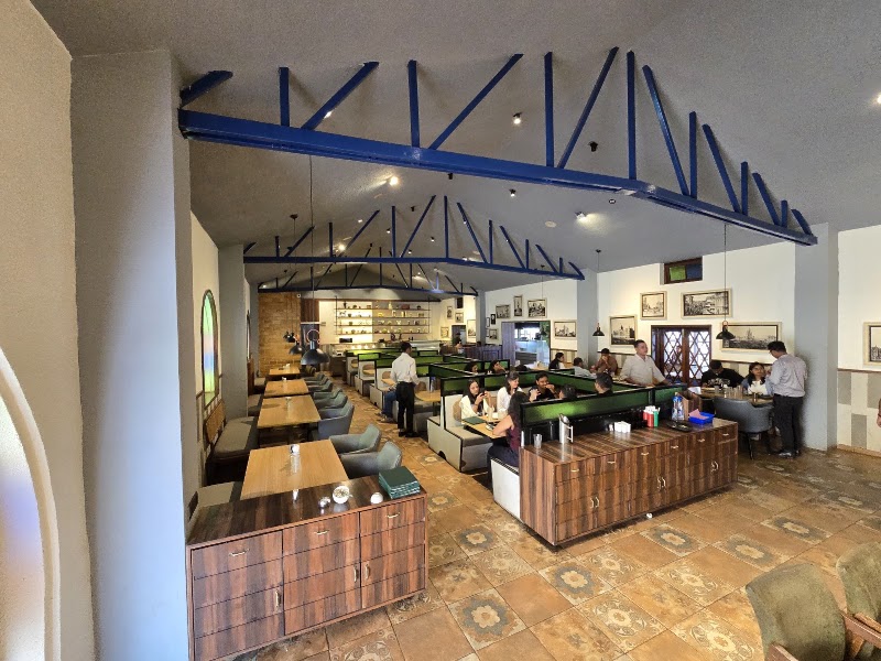 Kailash Parbat - Pure Vegetarian Restaurant