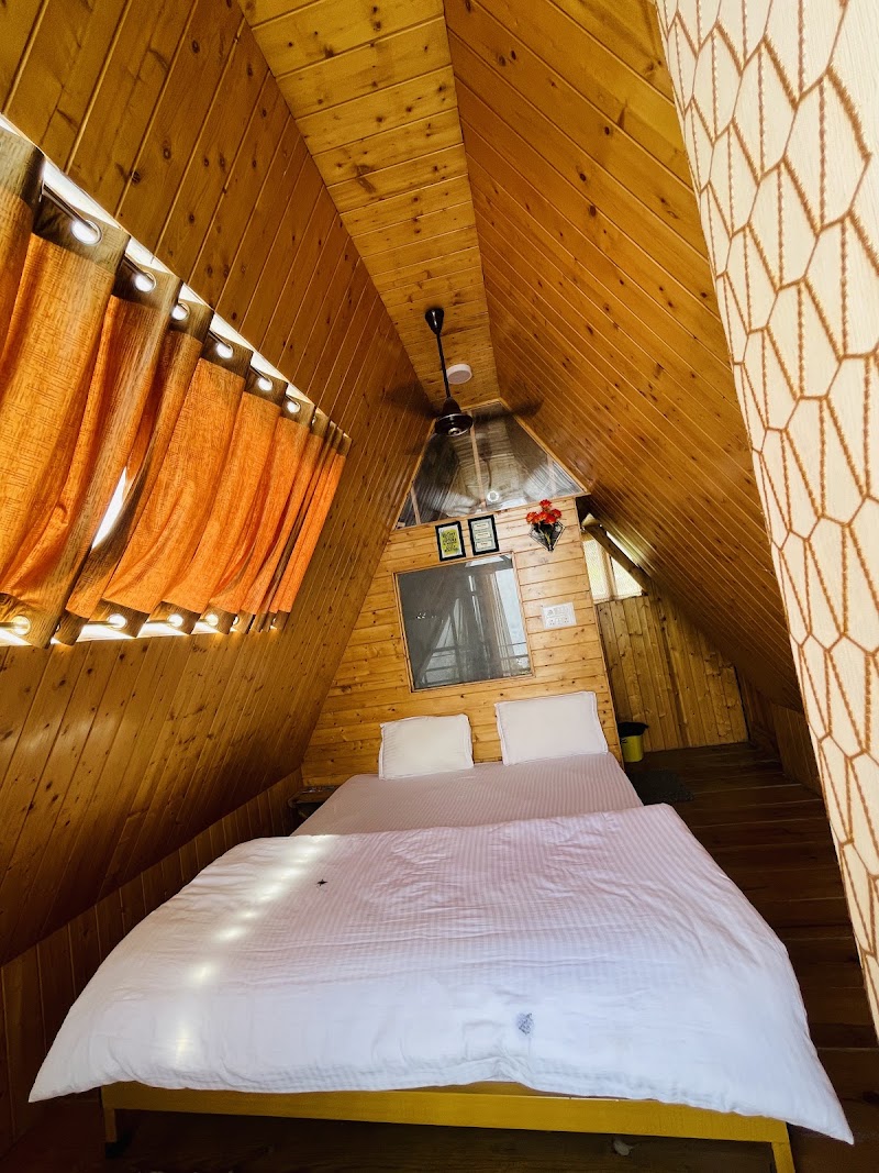 Kanatal Farm Stay - Kanatal Farm Stay, 99GC+MW Chaukhal, Manjyar Gaon, Dhanaulti, Kanthar Gaon, Uttarakhand 249145, India