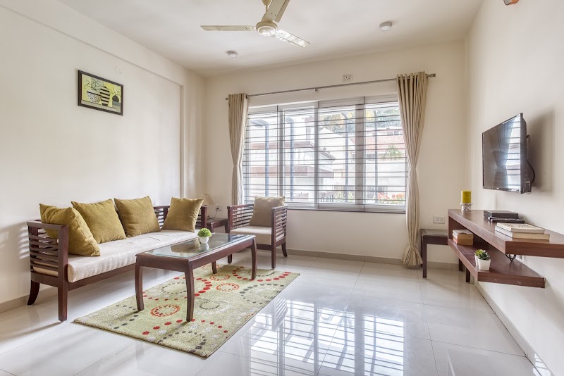 Housr Fonzworth - Housr Fonzworth 2711/A, 1st Cross Rd, opp. BEML Main, Geethanjali Layout, HAL 3rd Stage, Bhoomi Reddy Colony, New Thippasandra, Bengaluru, Karnataka 560075, India