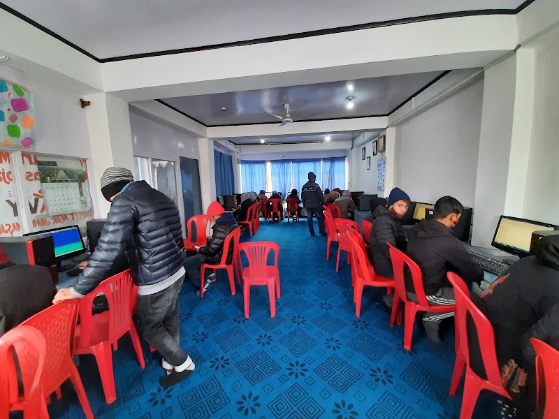 DIGITAL COMPUTER CENTRE KARGIL - DIGITAL COMPUTER CENTRE KARGIL, 2nd Floor, Baba Complex, opp. Jamia Masjid, Thaqskan Grong, Main Bazar, Kargil, 194103