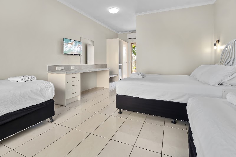 Hotel Tropiq - Hotel Tropiq 179 Sheridan St, Cairns North QLD 4870, Australia