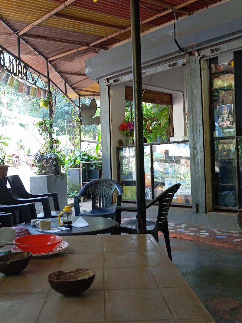 Paulo's Cafe - Paulo's Cafe JP2Q+FPM, Chapora Fort Trail, Near Chapora Fort, Vagator, Anjuna, Bahlam Vaddo, Chapora, Anjuna, Goa 403509, India
