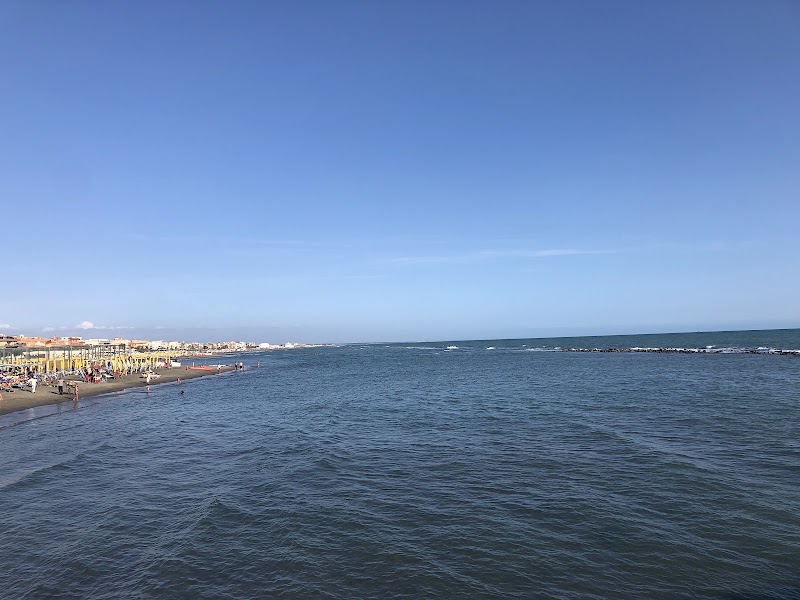 Lido Beach - Lido Beach, Lungomare Paolo Toscanelli, 63, 00122 Lido di Ostia RM, Italy