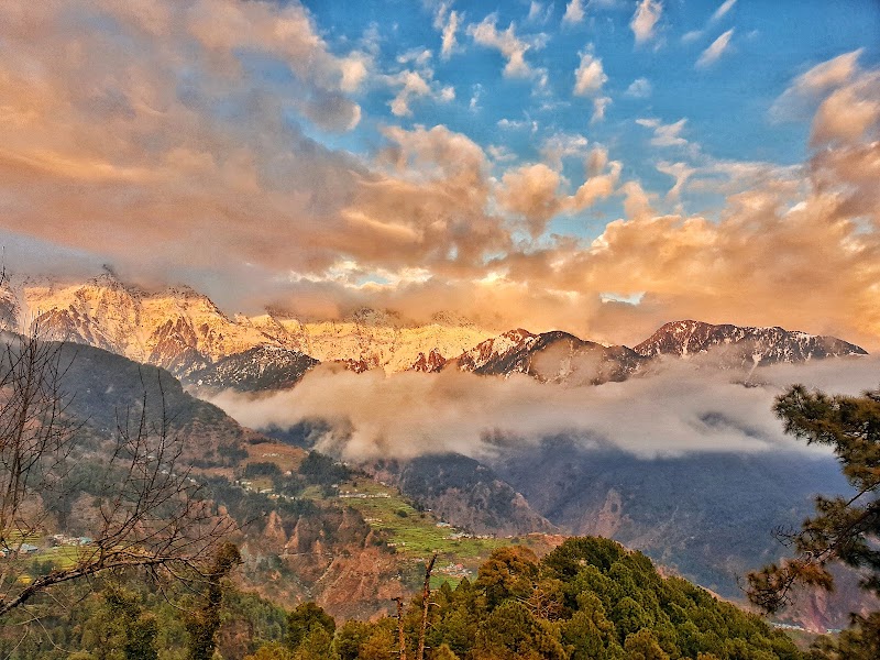 Kareri - Kareri Kareri, Himachal Pradesh, India